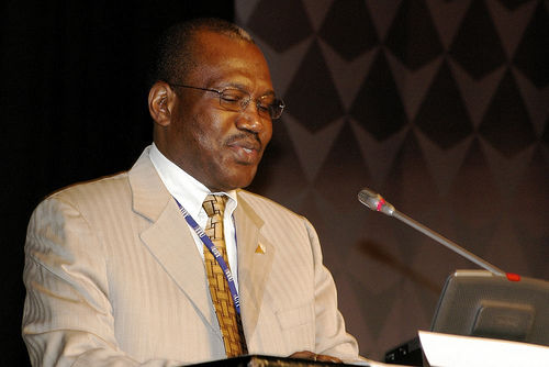 ���H���(li��n)��(���º��Q��ITU��)�ؕ��L���R�¡��D��(Hamadoun Tour��)